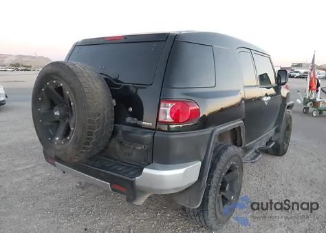 2008 Toyota Fj Cruiser from USA, damaged, VIN JTEZU11F78K006300